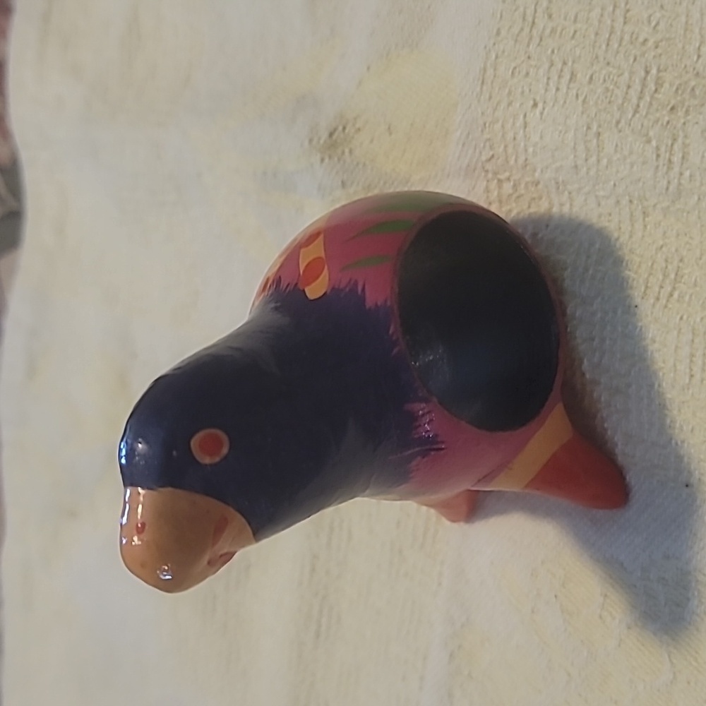 Victor Bonomo parrot napkin ring collectible hand painted tropical